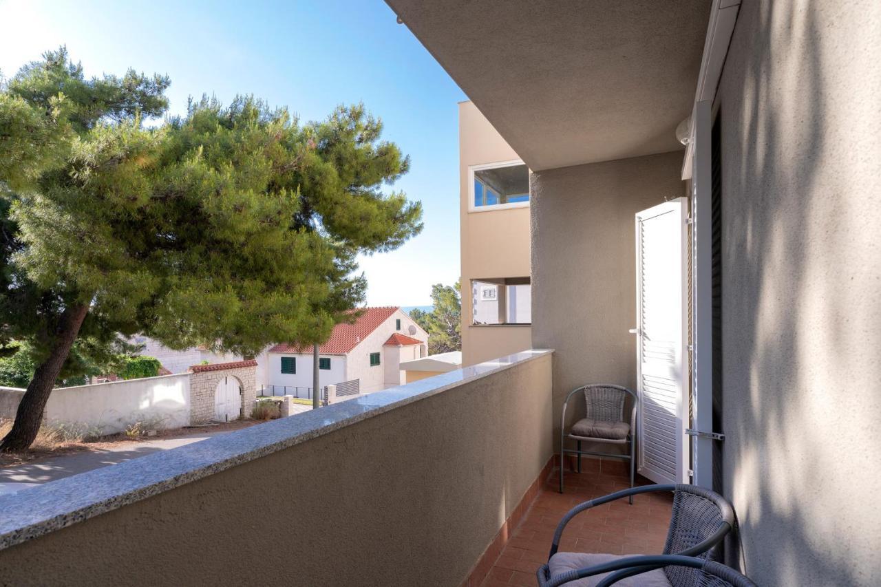 Villa Dalmatia Apartments Бол Экстерьер фото