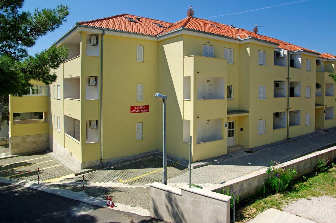 Villa Dalmatia Apartments Бол Экстерьер фото