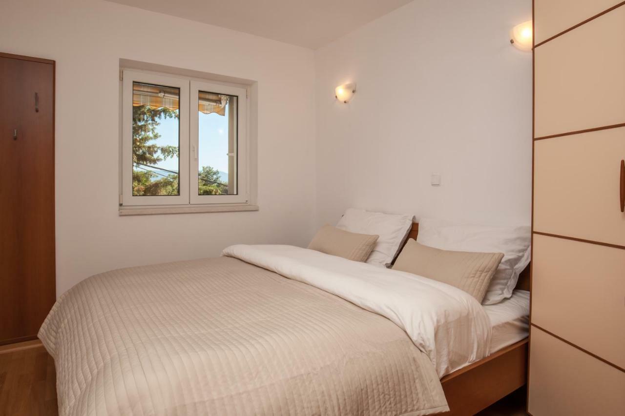 Villa Dalmatia Apartments Бол Экстерьер фото